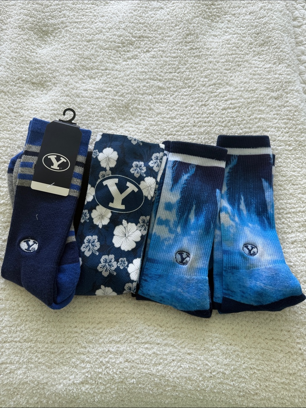 BYU socks- 4 pair Men's Crew Socks -